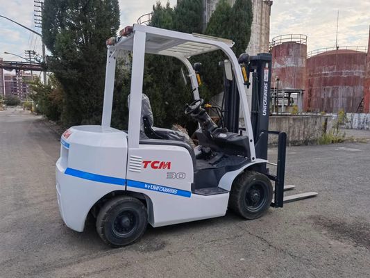 2012 TCM FD30 Elevador de tenedor diesel con longitud de tenedor de rutina asequible y versátil