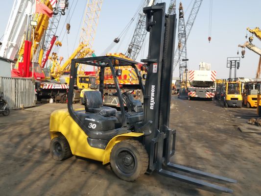 Las máquinas de montacargas diésel usadas de Japón Komatsu FD30-16 FD25 FD30T-16 FD30 2,5 toneladas 3 toneladas 5 toneladas