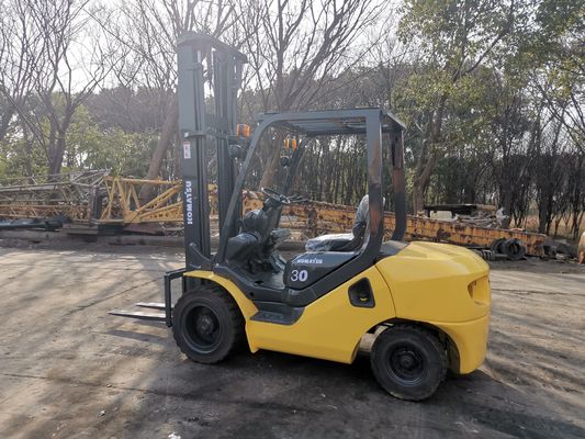 Las máquinas de montacargas diésel usadas de Japón Komatsu FD30-16 FD25 FD30T-16 FD30 2,5 toneladas 3 toneladas 5 toneladas