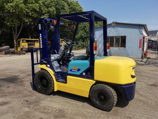 90% KOMATSU FD30 Camioneta elevadora manual Fuente de energía en Longhua con FD40 FD50 FD70
