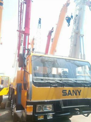 Grúa de camión SANY usada de 55 toneladas con válvula hidráulica original en buenas condiciones de funcionamiento