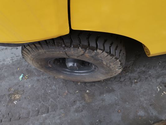 Opción de hoteles Komatsu FD25 2,5 toneladas Mini carretilla elevadora con 1200 mm de longitud de la horquilla en Shanghai