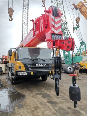 Granas para camiones de 100 toneladas SANY STC1000 con capacidad de 220 toneladas y válvula hidráulica original