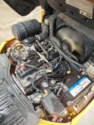 Ancho de horquilla de rutina Toyota Diésel carretilla elevadora de 4 toneladas con altura de elevación de 6 m y motor japonés