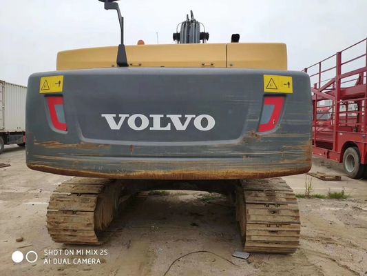 Excavadora de excavadora hidráulica Volvo EC250 con horas de trabajo bajas en Shanghai