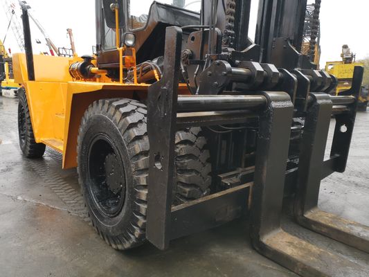 Camión elevador diésel TCM de 20 toneladas FD200 FD250 para contenedores pesados en buen estado