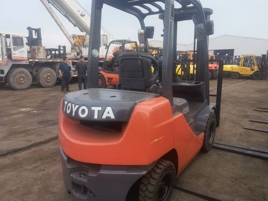 Japón Toyota FD25 Usado Diésel carretilla elevadora con longitud de horquilla de rutina y a un precio asequible