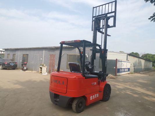 Camión elevador de 3 toneladas HELI con motor CA CPD30 1t 2t 3 toneladas para obras de construcción