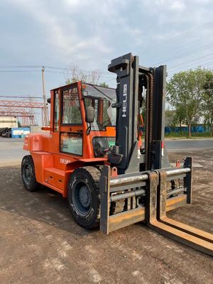 Camioneta elevadora diésel de 10 toneladas HELI K100 con horquilla de cambio lateral Talleres de reparación de maquinaria