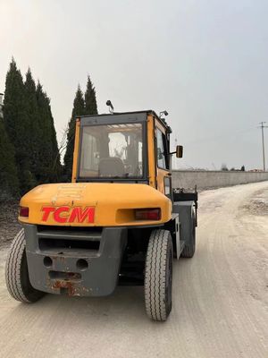 Camioneta elevadora de 8 toneladas TCM FD80 en Shanghai con dimensiones de rutina y ancho de horquilla