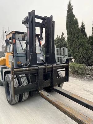 Camioneta elevadora de 8 toneladas TCM FD80 en Shanghai con dimensiones de rutina y ancho de horquilla