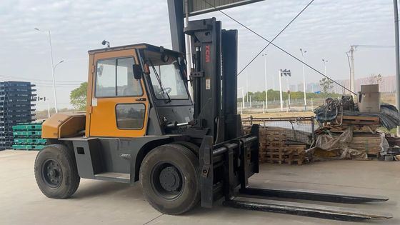 Camioneta elevadora de 8 toneladas TCM FD80 en Shanghai con dimensiones de rutina y ancho de horquilla