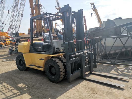 Japón hizo una carretilla de 7 toneladas Komatsu FD70 con longitud de horquilla de 1200 mm y potencia diesel