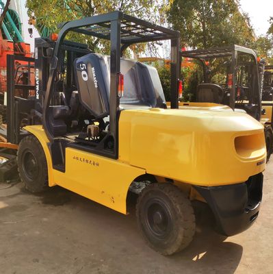 5 toneladas de Japón Original Komatsu FD50-7 Diésel carretilla elevadora en Shanghai con 1200 mm de longitud del tenedor