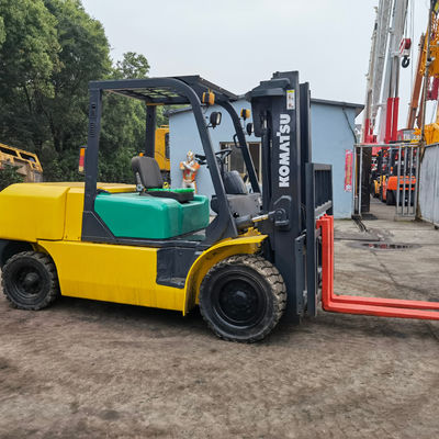 Fuente de energía manual Komatsu FD50 carretilla elevadora con tecnología de elevación original de Japón