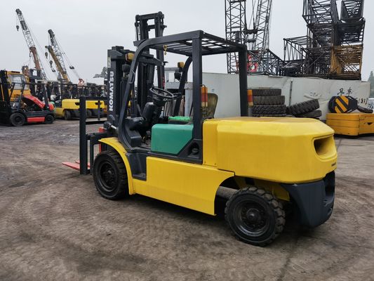 Fuente de energía manual Komatsu FD50 carretilla elevadora con tecnología de elevación original de Japón