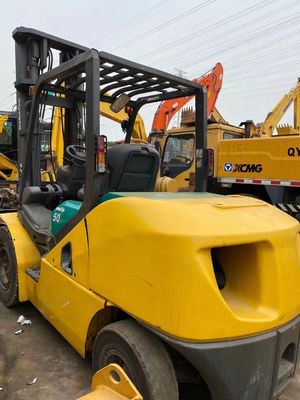 Camioneta elevadora de 5 toneladas Komatsu FD50-10 FD50-7 FD50 con fuente de alimentación manual y en buen estado