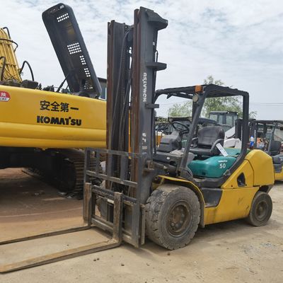 Camioneta elevadora de 5 toneladas Komatsu FD50-10 FD50-7 FD50 con fuente de alimentación manual y en buen estado