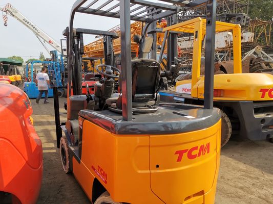 TCM FB25-7 carretilla elevadora eléctrica con batería con capacidad de 1,5 a 4,0 toneladas y ancho de horquilla de rutina