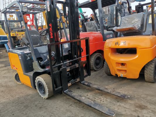 TCM FB25-7 carretilla elevadora eléctrica con batería con capacidad de 1,5 a 4,0 toneladas y ancho de horquilla de rutina
