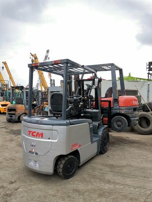 TCM FB30-7 elevadora eléctrica con horquilla de rutina de Japón en buen estado