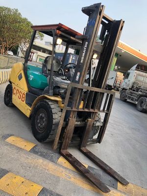 Camión elevador de 3 toneladas japonés Komatsu FD30/FD20/FD25/FD35/FD40/FD50 con fuente de energía manual