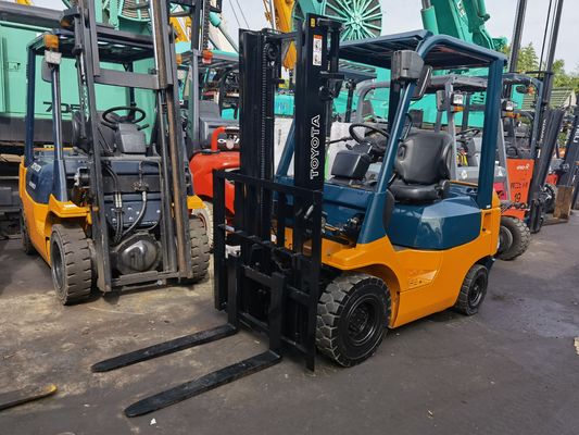 1500 kg Toyota 7FD15 1,5 toneladas carretilla elevadora con desplazamiento lateral mover a la derecha y a la izquierda Minería de energía