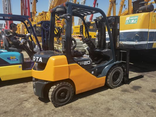 2000 kg Toyota 8f20 carretilla elevadora Venta directa 2,5 toneladas 3 toneladas 4 toneladas 7 toneladas 10 toneladas Descuento en stock