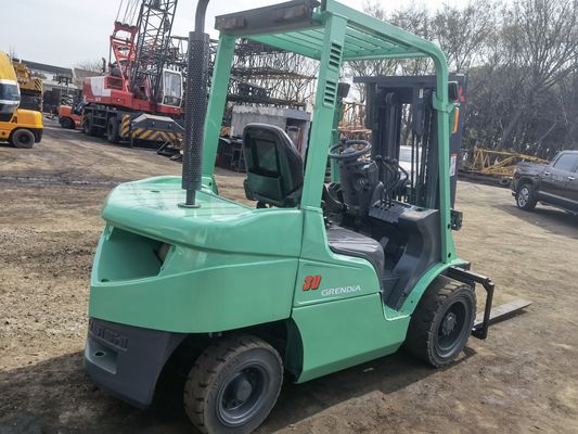 Se utiliza Mitsubishi 3 toneladas FD50 FD70 FD250 FD300 Diésel carretilla elevadora con ancho de horquilla de 180 mm