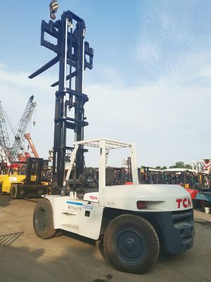 Fuente de alimentación Utilizada 10 toneladas de carretilla elevadora TCM FD100 con y ancho de horquilla de rutina