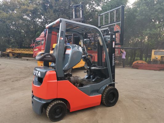 Fuente de energía del motor de gasolina Utilizado camión de montacargas de 3 toneladas 5 toneladas Mini cargador en Shanghai