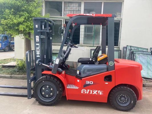 3T helicóptero de combustión interna carretilla elevadora CPC D 30 Perfecto para los requisitos del cliente
