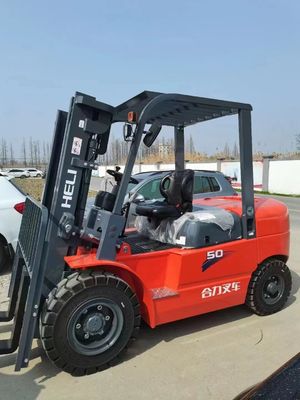 HELI CPCD100, montacargas diesel de 10 toneladas con posicionador de horquilla de cambio lateral en Shanghai Direct