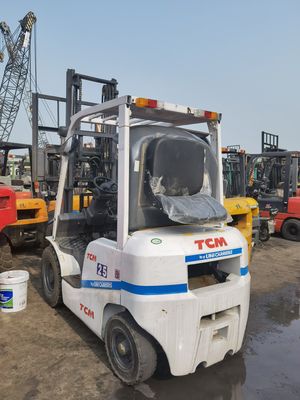Inicio 2.5 toneladas usadas Japón TCM FD25 T3C carretilla elevadora diésel para las industrias minoristas de restaurantes