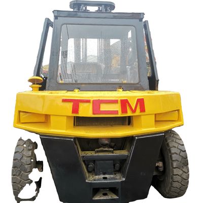 Camioneta elevadora TCM FD70Z8 usada con dientes automáticos y fuente de energía del motor diésel en Shanghai
