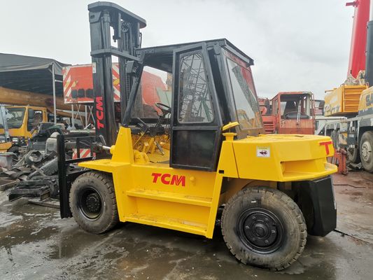 Camioneta elevadora TCM FD70Z8 usada con dientes automáticos y fuente de energía del motor diésel en Shanghai