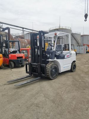 Camión elevador de 5 toneladas TCM FD50 de segunda mano con motor diesel de bajo consumo de combustible