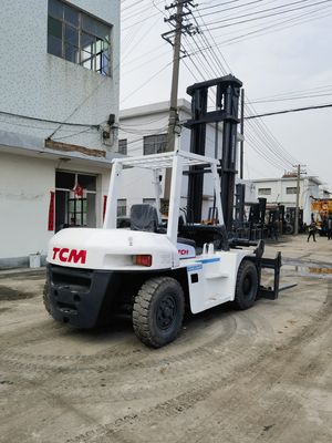 7 toneladas Japón FD70 Elevadora de diésel usada para las necesidades de manipulación de alimentos y bebidas