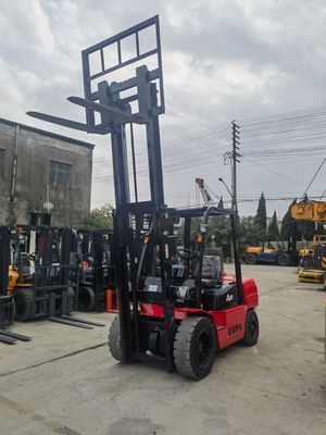 Excelente estado Hangzhou A30 3 toneladas Mini diésel carretilla elevadora para pequeñas empresas