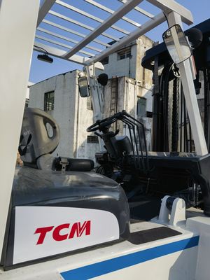 Japón TCM FD100 Usado carretilla elevadora diésel 10 toneladas Contenedor de almacén Camión de elevación de paletas