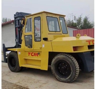 Camión elevador TCM de 20 toneladas originario de Japón y propulsado por motor diesel para bebidas alimentarias