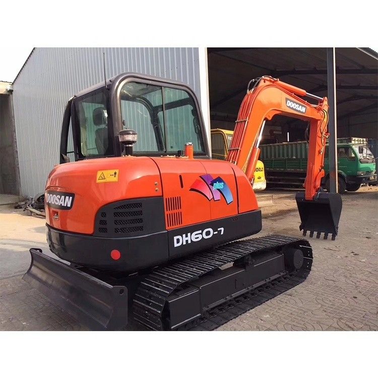 Corea del Sur Usado Doosan DH60-7 60 60DX Pequeña mini excavadora con bomba hidráulica original