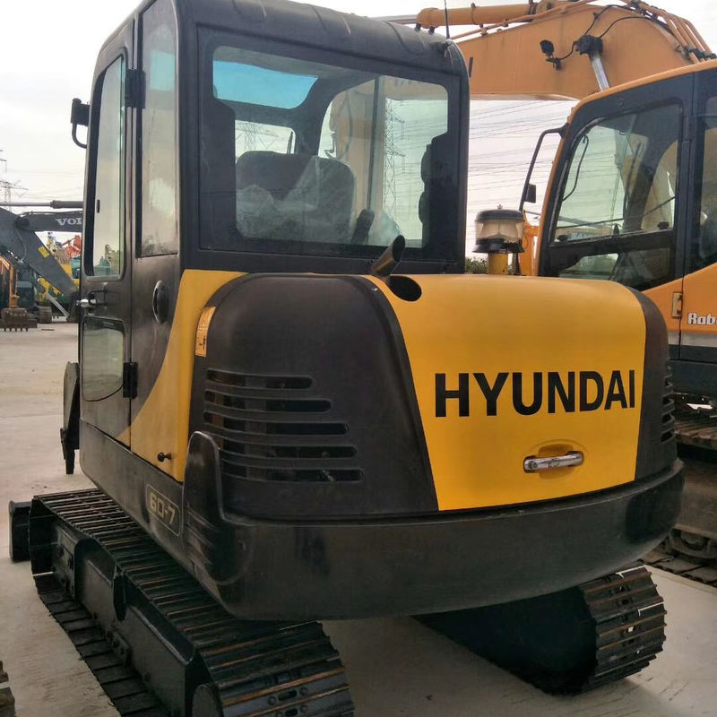 Hyundai 60-7 Excavadora de rastreo Máquinas de construcción usadas con horas de trabajo bajas