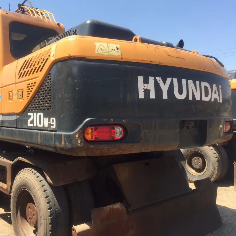 Excavadora de ruedas Hyundai 210-9 de 15 toneladas con capacidad de cubo de 4 m3