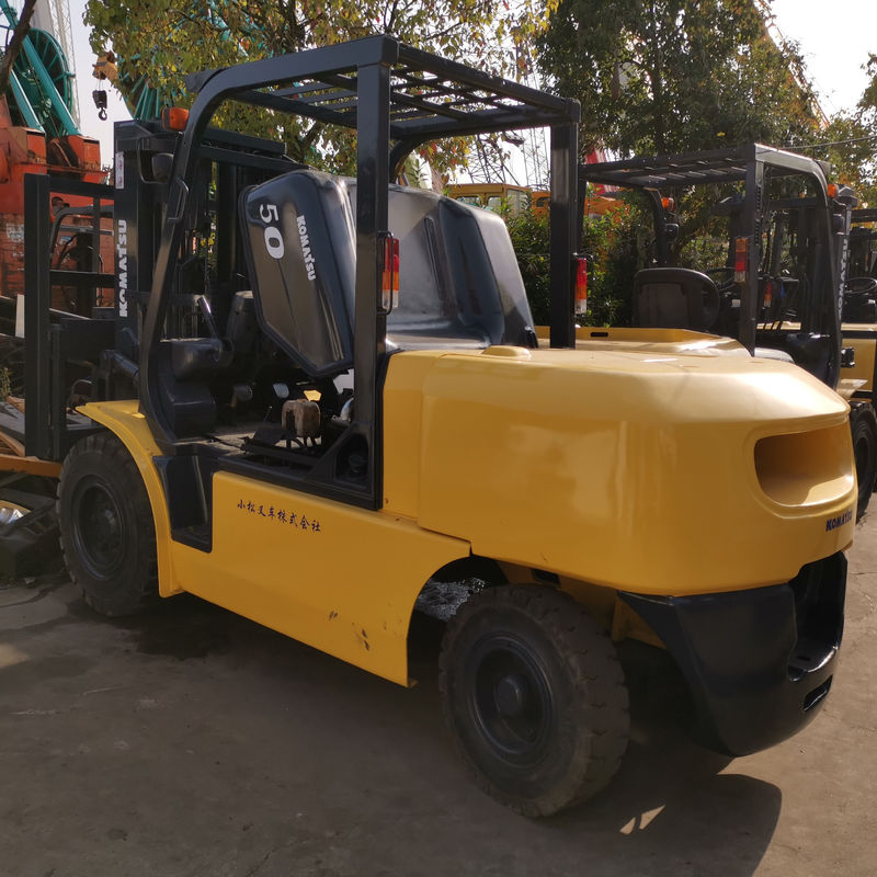Equipos esenciales de las imprentas Komatsu FD50-7 5 toneladas carretillas elevadoras de Japón