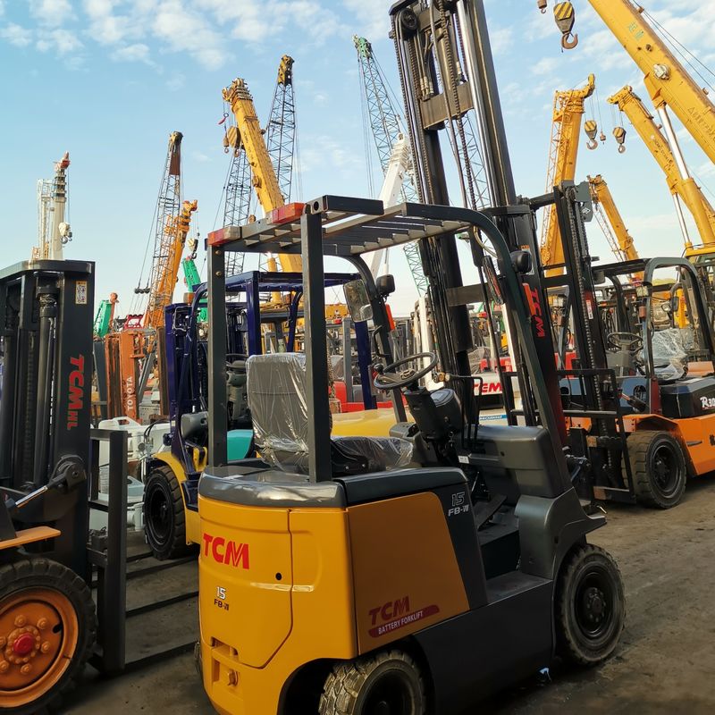 1500 kg Peso TCM FB15 1,5 TON Camión elevadora eléctrica con motor Isuzu y marca CE