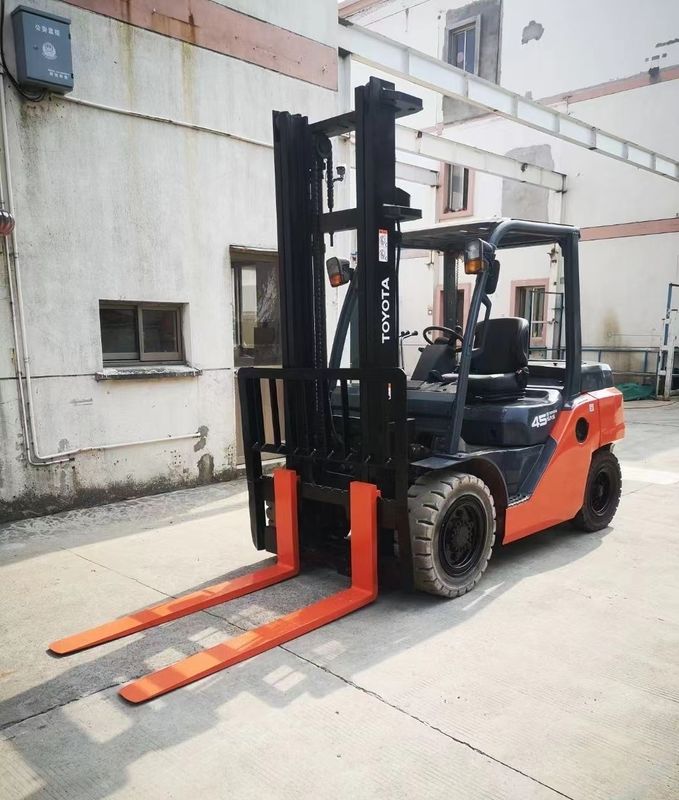 4500 KG ancho del tenedor Routine Sino Jac Diesel carretilla elevadora CPC30 con aire acondicionado