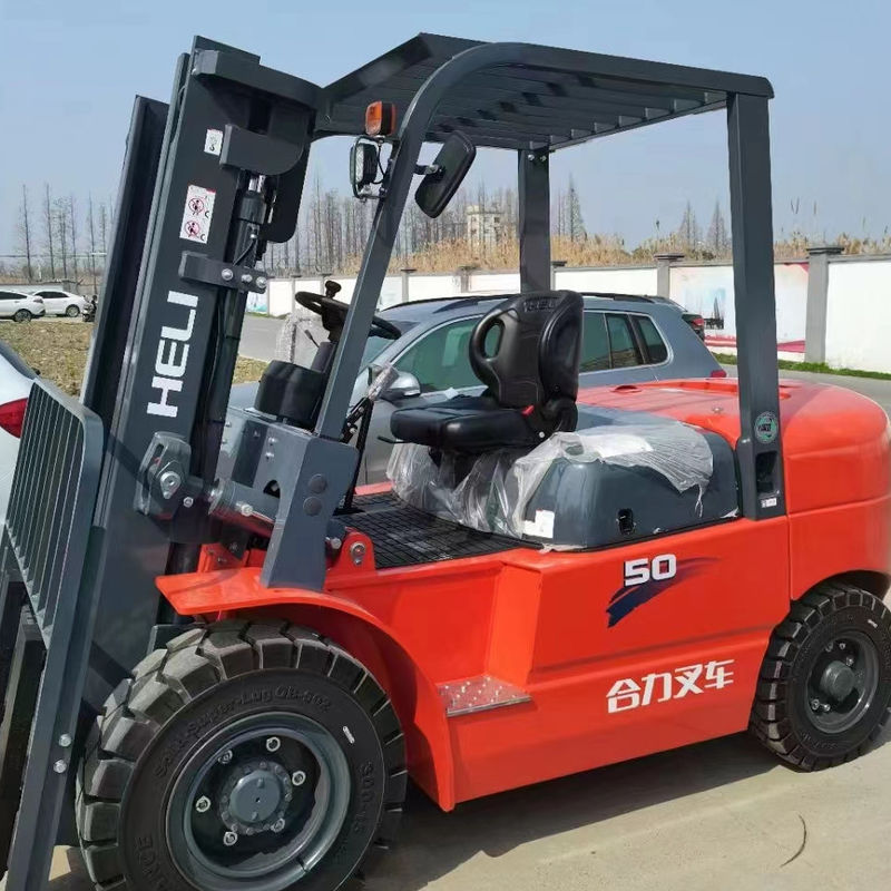 Potente helicóptero CPCD35 diésel de 3 toneladas 3,5 toneladas 5 toneladas para terrenos accidentados en Shanghai