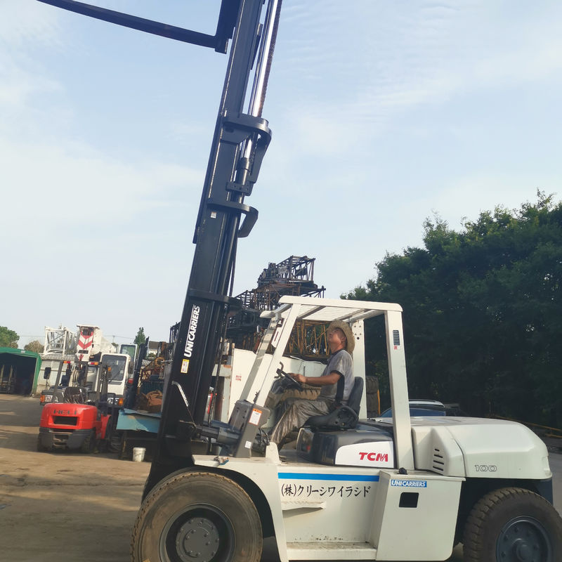 Camioneta elevadora diésel TCM FD100 de segunda mano de 10 toneladas para operaciones y eficiencia de bebidas alimenticias