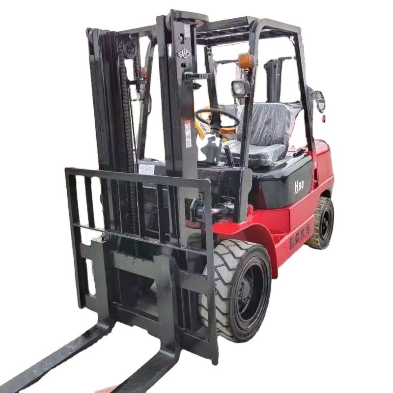 Carrera elevadora Hangcha H30 de 3 toneladas para talleres de reparación de maquinaria